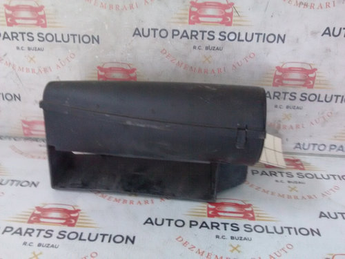 Priza aer VW PASSAT B6 2.0 TDI an fabr. 2010