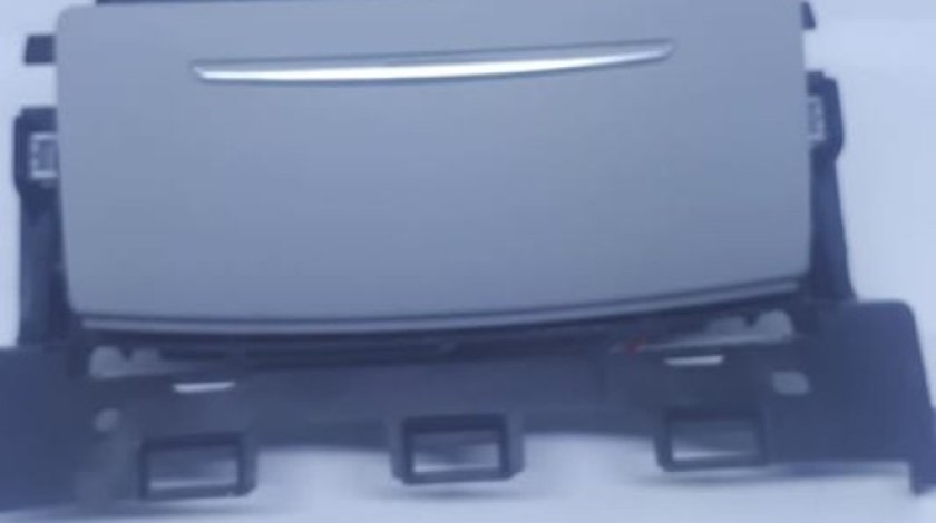 Priza auto / scrumiera 12V Interior Audi A8 4H originala - 4H0864051B 2010-2016