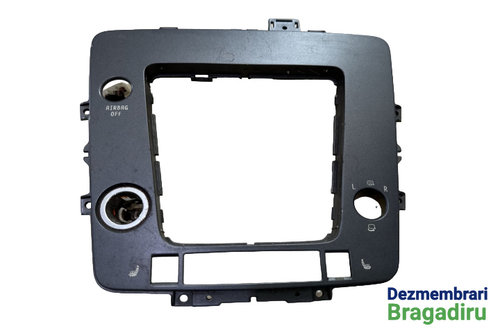 Priza bricheta Cod: 3D0919341 Volkswagen VW Phaeton [facelift] [2008 - 2010] Sedan 3.0 TDI L 4Motion...