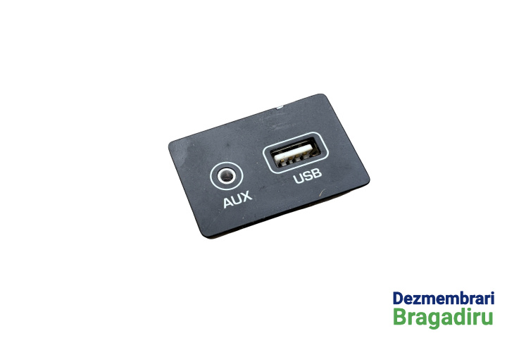 Priza USB AUX Cod: 96120-C7000 96120-C7000 Hyundai i20 2 (GB) [2014 - 2020] Hatchback - 5 usi 1.2 MT (84 hp) Cod motor: G4LA-6