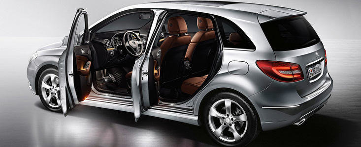 Productia de test a noilor Mercedes A si B class a debutat la uzina din Ungaria Productia de test a noilor Mercedes A si B class a debutat la uzina din Ungaria
