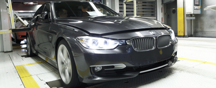 Productia noului BMW Seria 3 a debutat la uzina de la Munchen Productia noului BMW Seria 3 a debutat la uzina de la Munchen