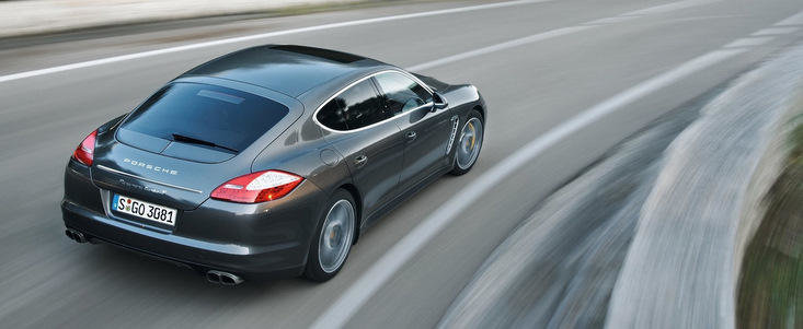 Profit record pentru Porsche in 2011: peste 2 miliarde de dolari Profit record pentru Porsche in 2011: peste 2 miliarde de dolari