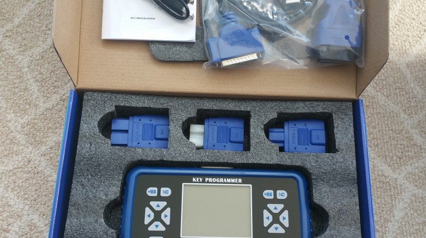 Programator chei universal original SuperOBD SKP900