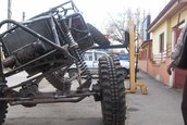 Proiect 100% romanesc - masina pentru off-road extrem