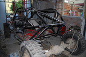 Proiect 100% romanesc - masina pentru off-road extrem