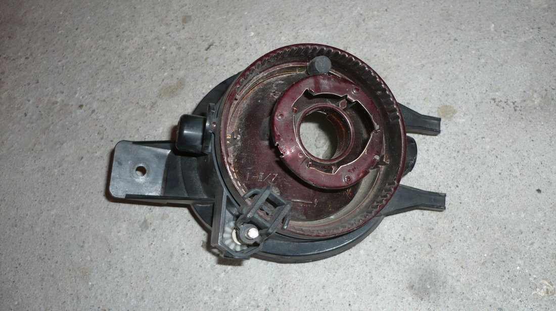 Proiectoar Dreapta  Toyota Yaris din ani 1999 2006