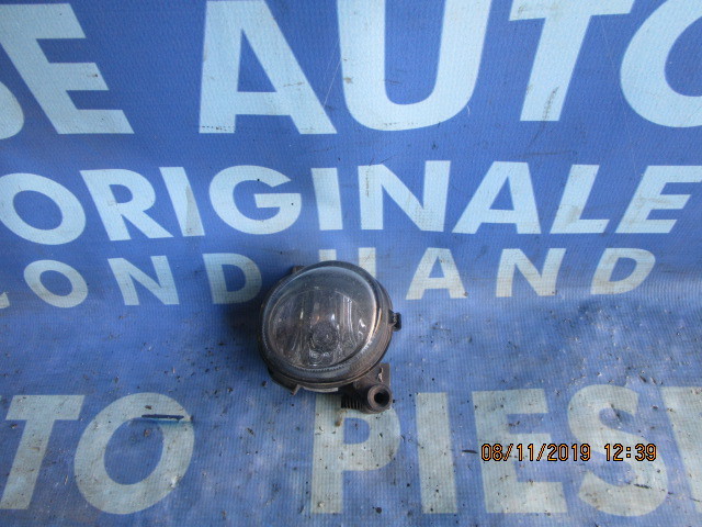 Proiectoare Audi A5; 8T0941700 (urechi rupte)