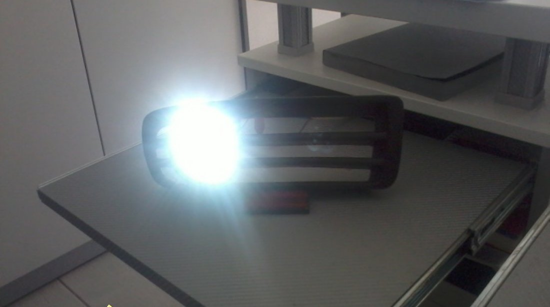 PROIECTOARE CEATA CU LED VW GOLF IV