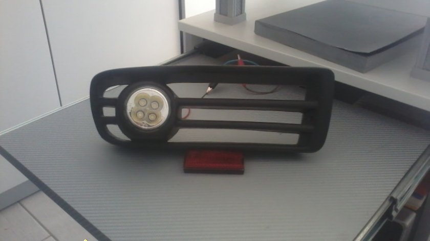 PROIECTOARE CEATA CU LED VW GOLF IV