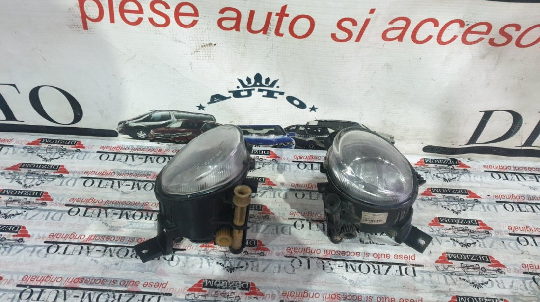 Proiectoare ceata originale Valeo stanga / dreapta Audi A4 B7