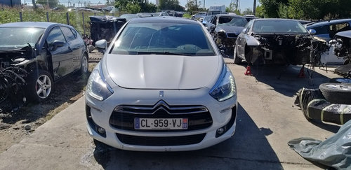 Proiectoare Citroen DS5 2012 Hatchback 2.0