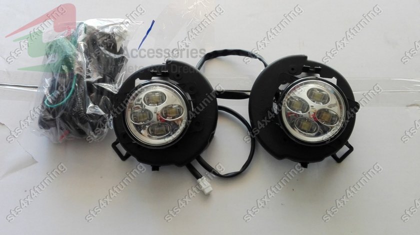 PROIECTOARE CU LED NISSAN NAVARA D40 2006-2014