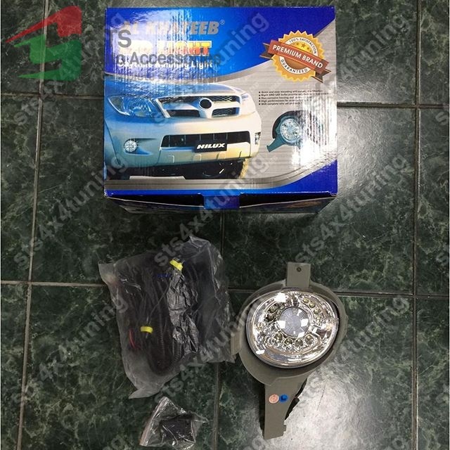 PROIECTOARE CU LED TOYOTA HILUX VIGO 2005-2009 OE STYLE