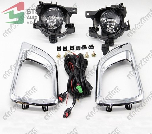 PROIECTOARE CU ORNAMENT CROM NISSAN NAVARA NP300 2015-2020 OEM