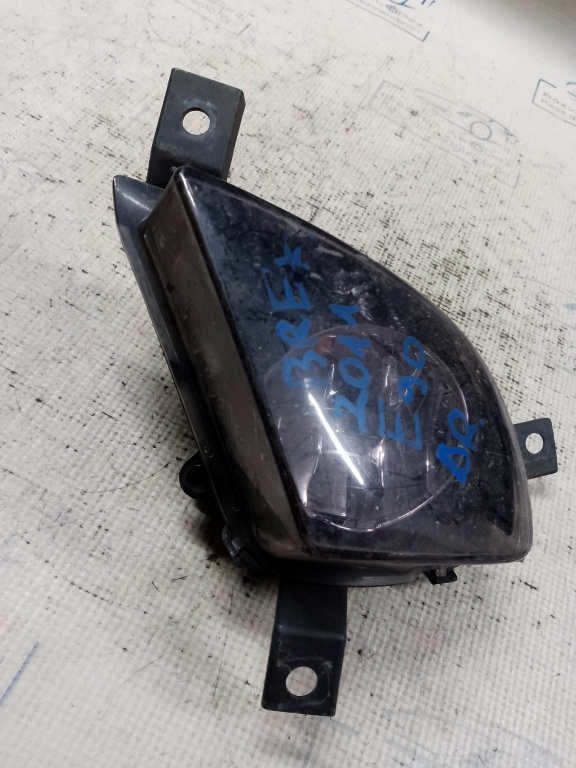 Proiectoare dreapta BMW E90 2011