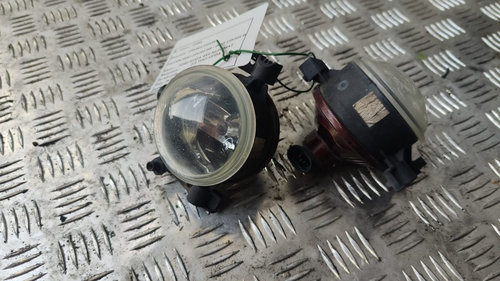 Proiectoare Ford Kuga 2.0 TDCI 4x4 cod motor UFDA ,an 2012 cod 3M51-15K202-BB / 3M51-15K201-BB