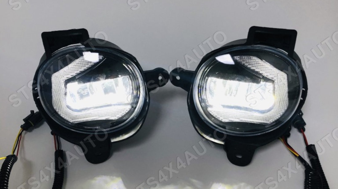 PROIECTOARE LED CU LUMINI DE ZI DRL SI DYNAMIC SEMNALIZARE TOYOTA HILUX VIGO 2012-2015 [V2]