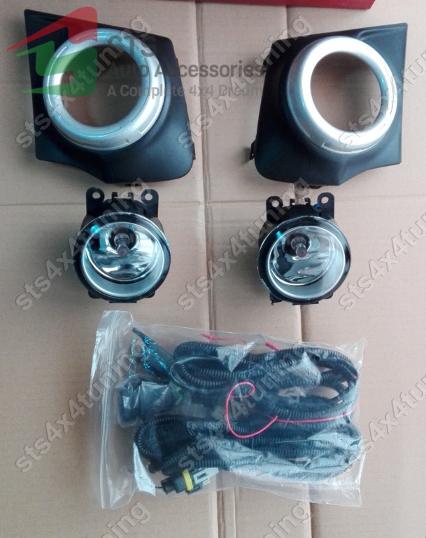 PROIECTOARE MITSUBISHI L200 TRITON 2015-2017 OEM