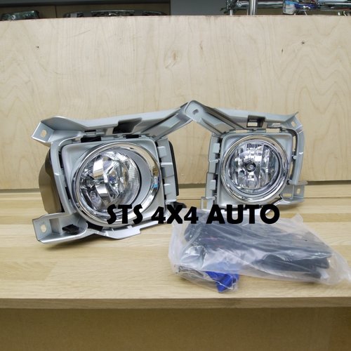 PROIECTOARE TOYOTA LAND CRUISER FJ200 2012-2016 [OEM]