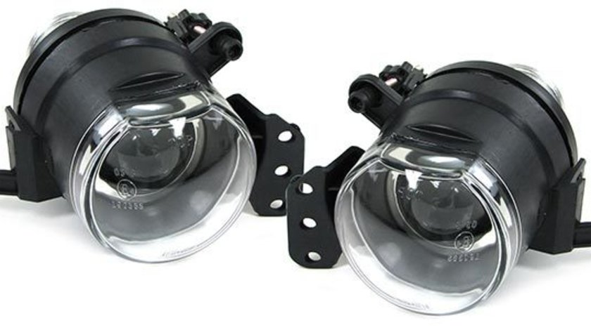Proiector ceata BMW E60 / E61 2003-2007 Sedan Touring model Cromat cu Lupa