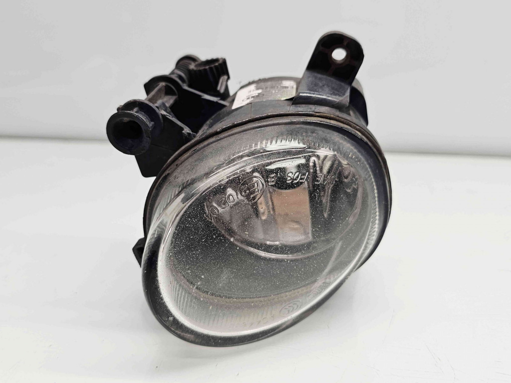 Proiector ceata dreapta Audi A5 (8T3) [Fabr 2007-2015] 8T0941700