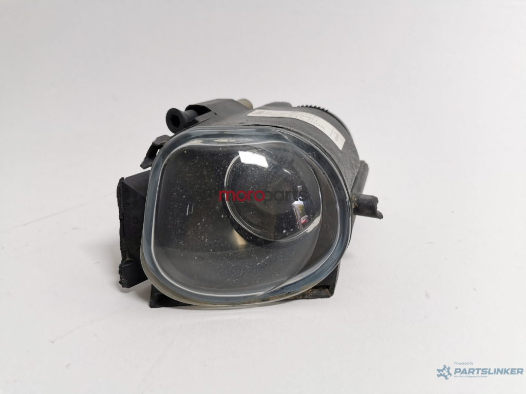 Proiector ceata dreapta AUDI A6 II Avant 4B5, 4B6, C5 1997 - 2005 VAG 4B0941700A