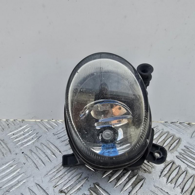Proiector ceata dreapta Audi Q5 2008-2012 8R 8T0941700