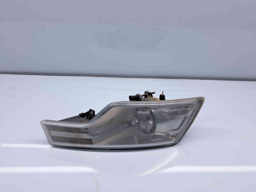 Proiector ceata dreapta Citroen C5 (III) [Fabr 2008-2017] 271562-00