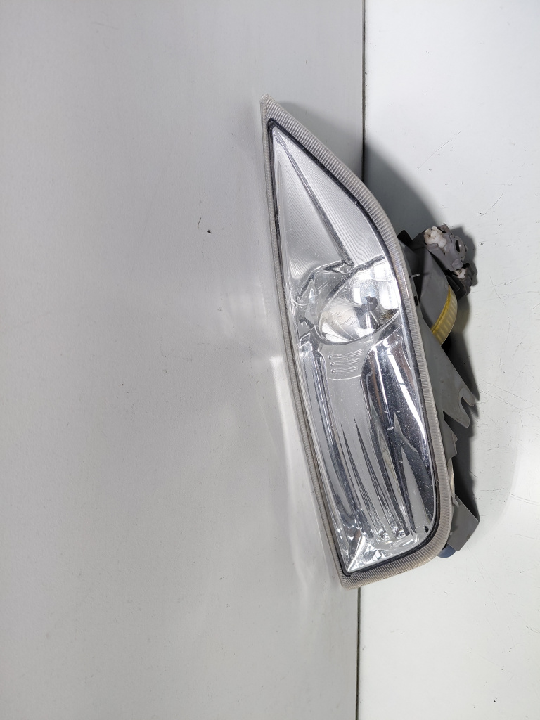 Proiector ceata dreapta, cod BS71-15K201-AA, Ford Mondeo 4 (id:696439)