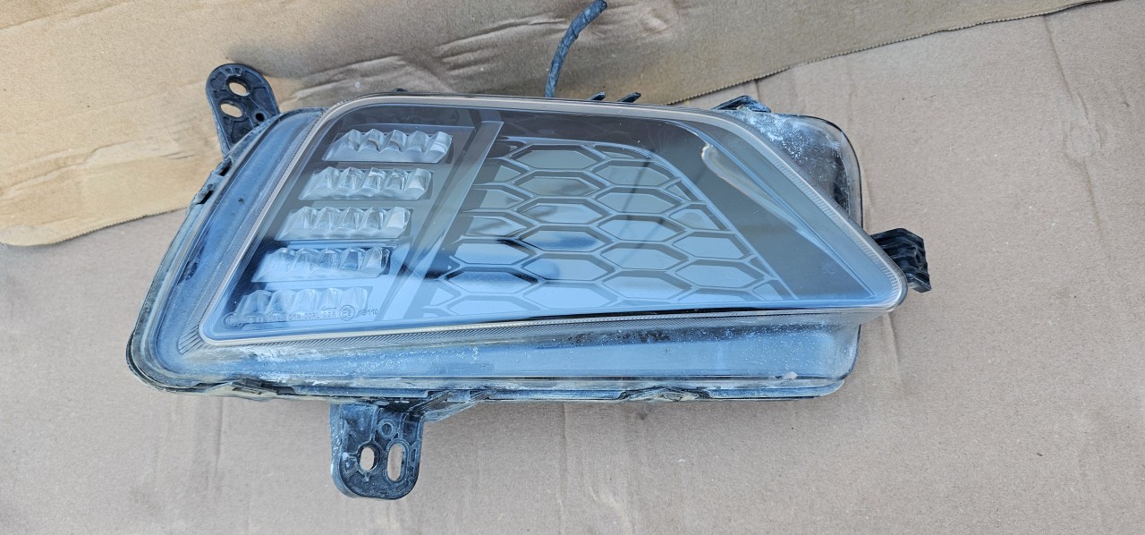 Proiector ceata dreapta DRL Vw Polo 2G AW 2018 2019 2020 2021