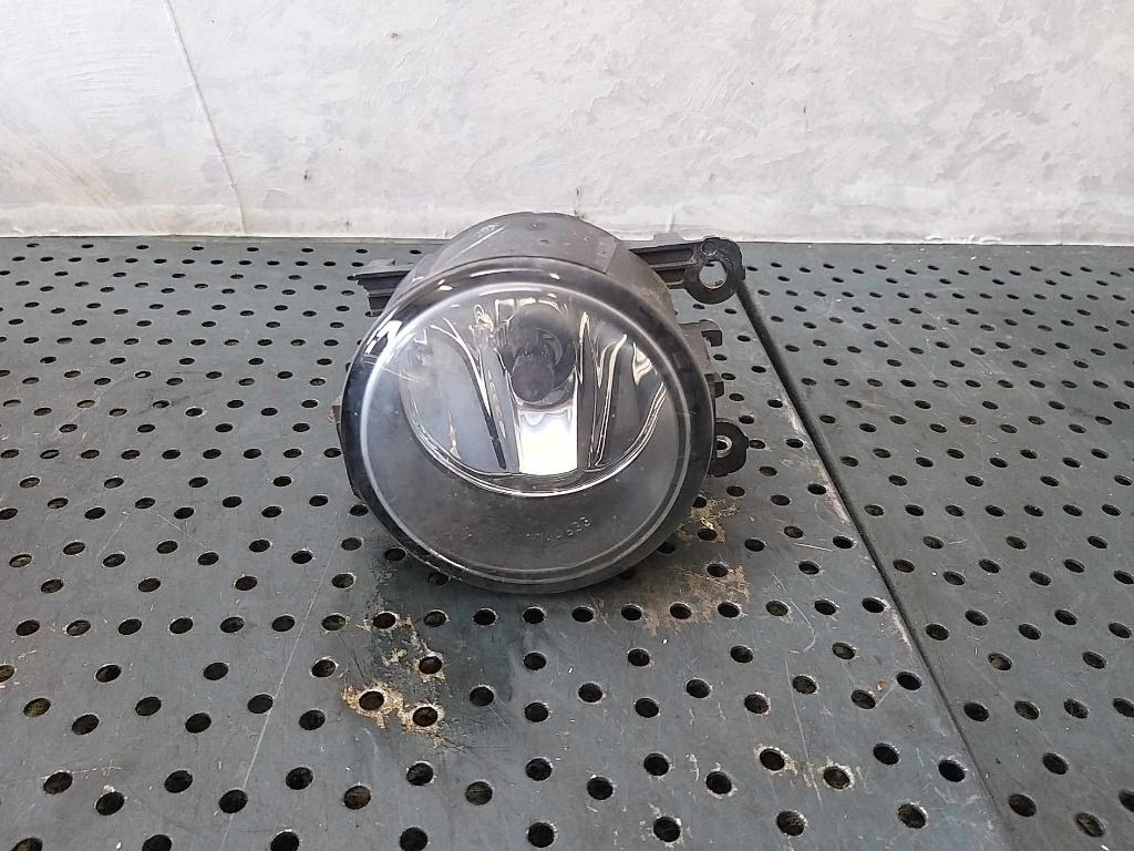 Proiector ceata dreapta ford fiesta 6 cb1 ccn 89204894 2n1115201ab