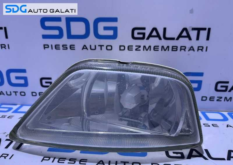 Proiector Ceata Dreapta Ford Focus 1 Facelift 1998 - 2004 Cod 2M51-15K201-AG