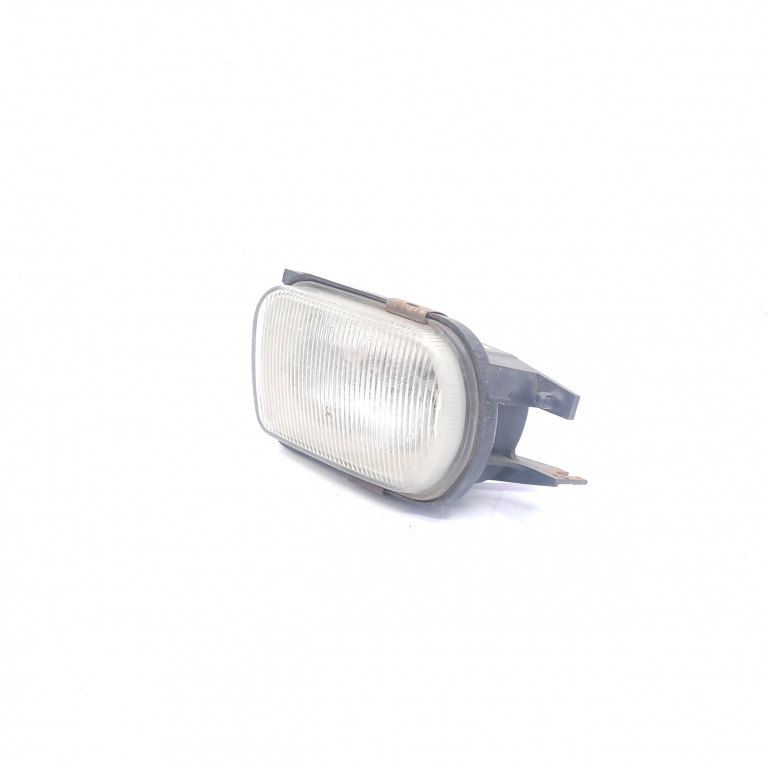 Proiector Ceata / Far Ceata Dreapta Mercedes-Benz C-CLASS (W203) 2000 - 2007 2158200556, 215 820 05 56, 1NA00797601, 1NA 007 976-01, 02BE1839, 030218, 23380407, 12011898, 9006UHB4, E125F