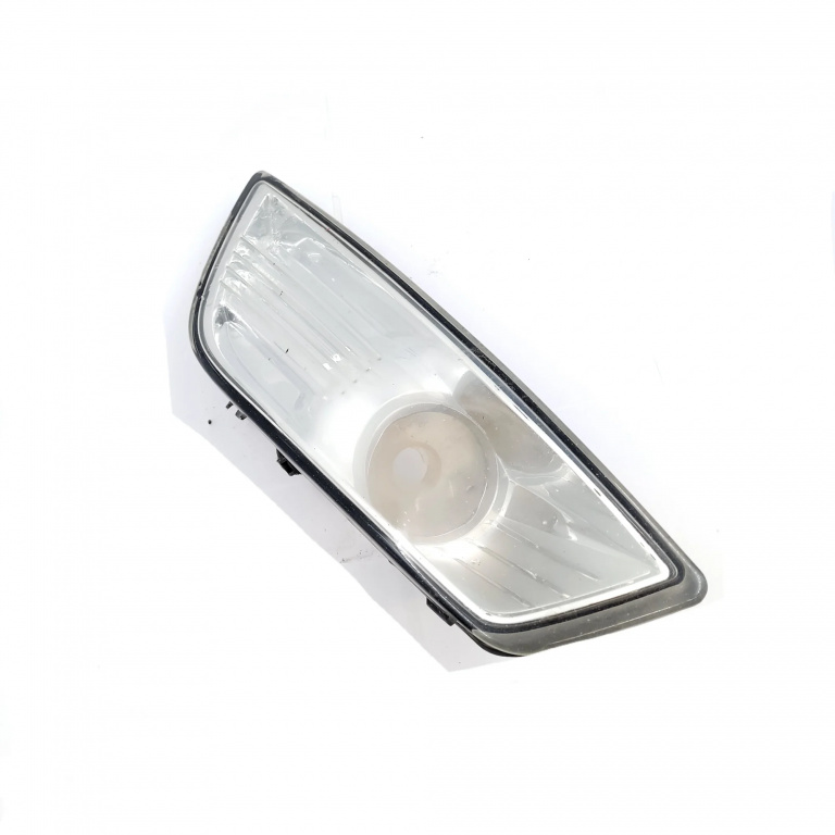 Proiector Ceata / Far Ceata Ford Mondeo Mk4 2007-2014 Dreapta 7S7115K201Ad, 7S7115K201-Ad, 0305081002, 7S7115K201A, 1305234026R Automotive Lighting
