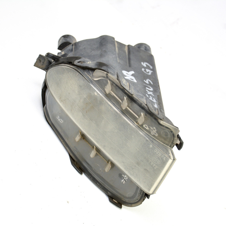 Proiector Ceata / Far Ceata Lexus Gs (Grs19, Uzs19, Urs19, Gws19) 2005-2011 300 (Grs195_, Grs190_) 3Gr-Fse Benzina Dreapta 1090034, 933-6860, 8114530B91 Ichikoh