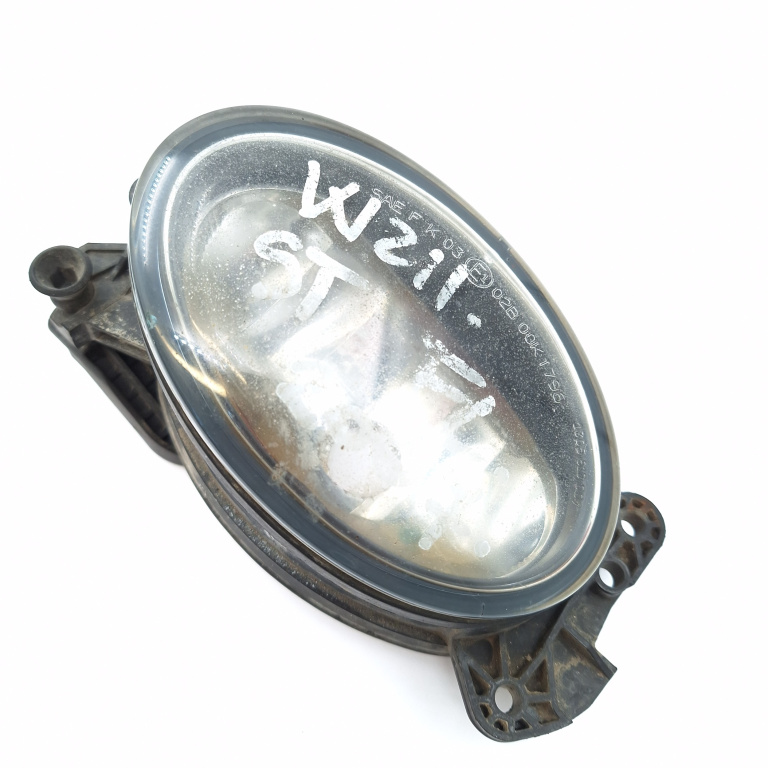 Proiector Ceata / Far Ceata Mercedes-Benz E-Class (W211) 2002-2009 Stanga 0305077001, A1698201556 Al