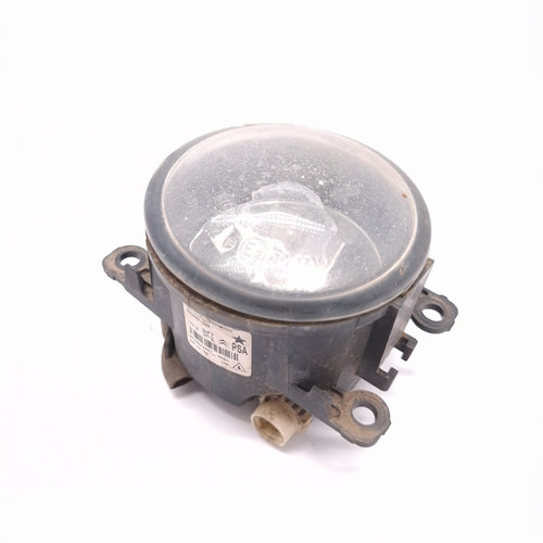 Proiector Ceata / Far Ceata Peugeot 307 2001-2008 Dreapta 9650001680, 89204902, 0264C06, 89210094 Va...