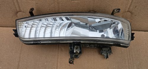 Proiector ceata stanga Hyundai Accent 2007 2008 2009 2010