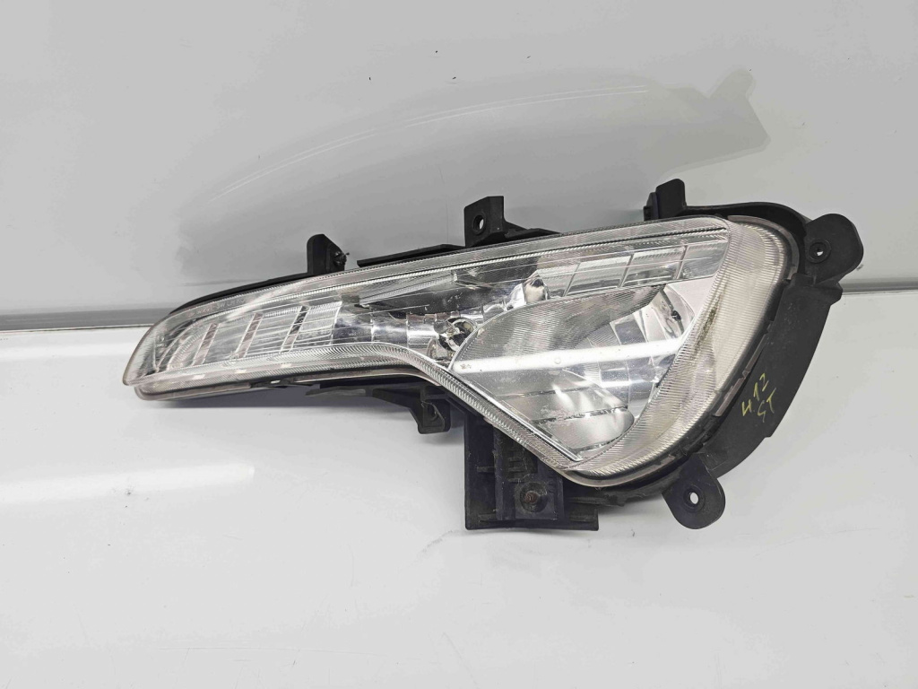 Proiector ceata stanga Kia Sportage III [Fabr 2010-2016] OEM