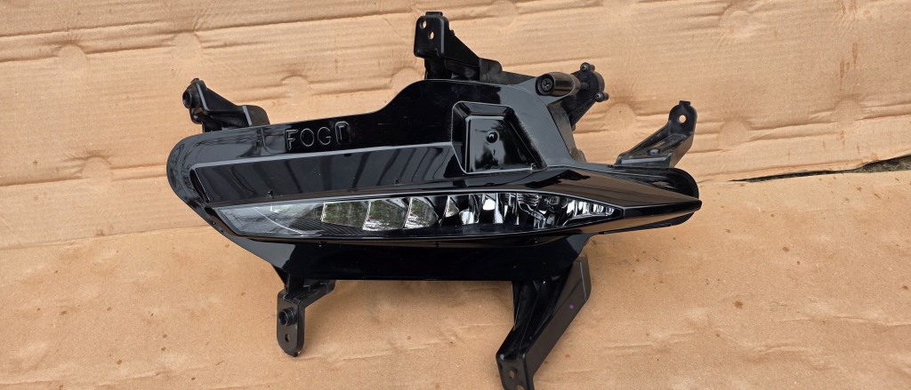 Proiector ceata stanga LED Kia Ceed 3 Facelift 2021 2022 2023 2024