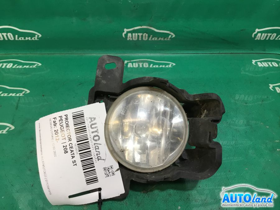 Proiector Ceata Stanga Peugeot 208 2012