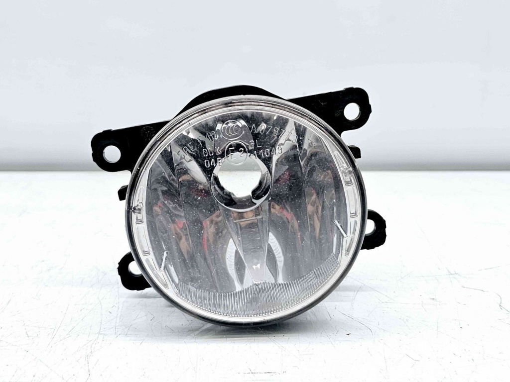 Proiector ceata stanga Renault Scenic 3 [Fabr 2009-2015] 261500097R