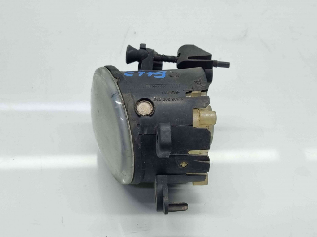 Proiector ceata stanga SMART Fortwo Coupe (W451) [Fabr 2006-2014] A2518200756