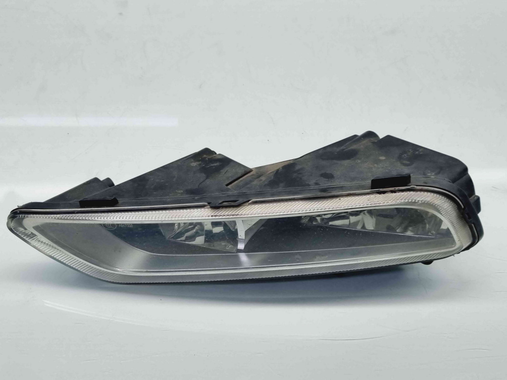 Proiector ceata stanga Volkswagen Passat B7 (362) [Fabr 2010-2014] OEM