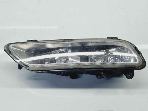 Proiector ceata stanga Volkswagen Passat B7 (362) [Fabr 2010-2014] OEM