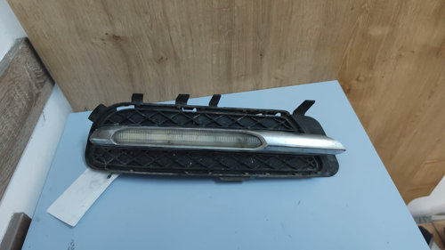 Proiector daylight dreapta Mercedes C-Class W2004 S204 2.2 Cdi an 2013 cod A2049069000