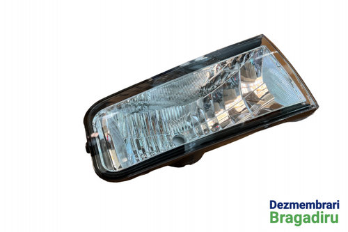 Proiector dreapta Cod: 212-2064R-UE Toyota Land Cruiser J200 [2007 - 2012] SUV 4.5 TD 4WD AT (235 hp...