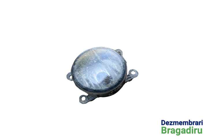 Proiector dreapta Dacia Logan [2004 - 2008] Sedan 1.4 MT (75 hp)