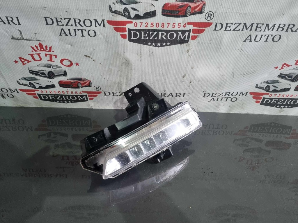 Proiector dreapta led daylight Renault Megane 3 Facelift GT-Line cod 266000984r